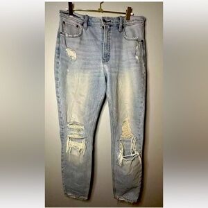 ABERCROMBIE & FITCH WOMANS JEANS  THE SKINNY HIGH RISE VERY DISTRESSED, 29/8